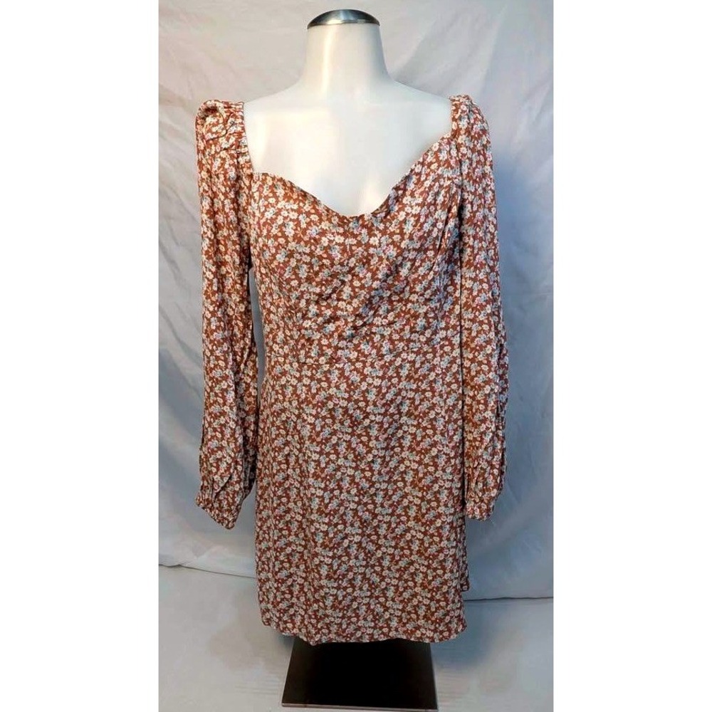 And Now This ~ Dress ~ Women Size Medium ~ Brown Floral/Sweetheart Smocked ~ NWT